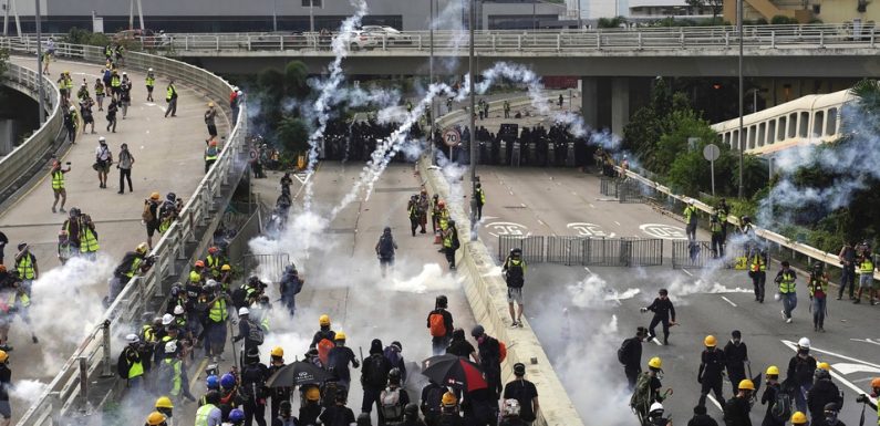 Manifestations à Hong Kong: Reprise des heurts après dix jours d’accalmie