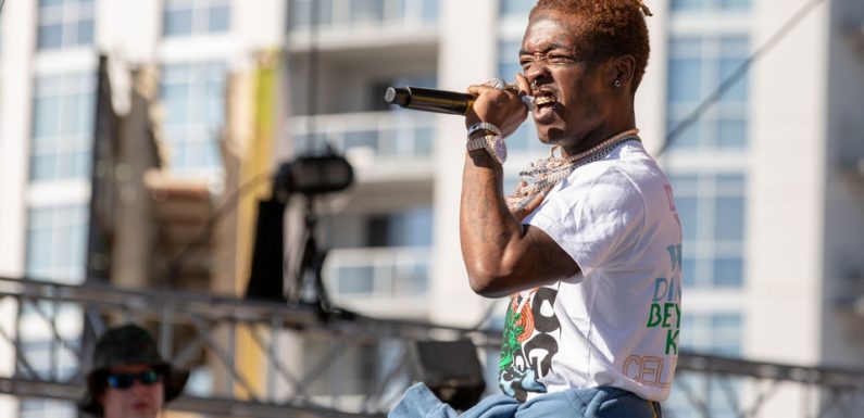 Le rappeur Lil Uzi Vert accepte de payer 90.000$ de frais d’université à un fan pour ses études