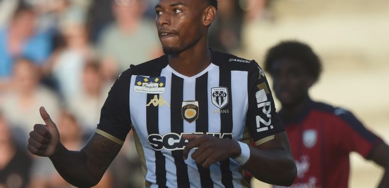 Multiplex-Ligue 1 EN DIRECT : On se régale… Rennes, Saint-Etienne, et Brest devant, Angers fait le show face à Bordeaux