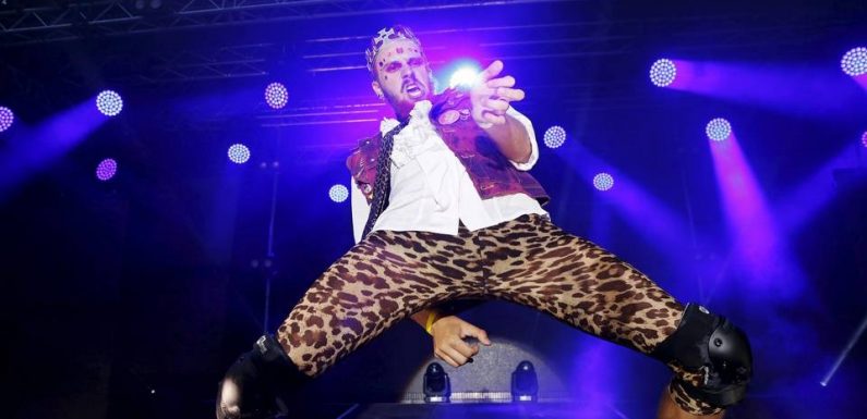 Champion de France de air guitar, Lord Scrat veut désormais conquérir le monde