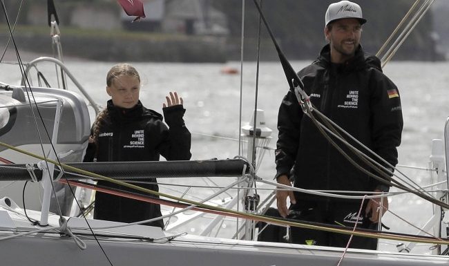 Greta Thunberg : son voyage en voilier va nécessiter six vols en avion