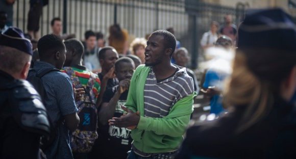 « Black Vests » Migrant Movement Demands End To Deportations in France