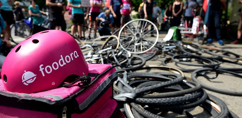Foodora s’est-il rempli les poches sur le dos des Restos du coeur ?