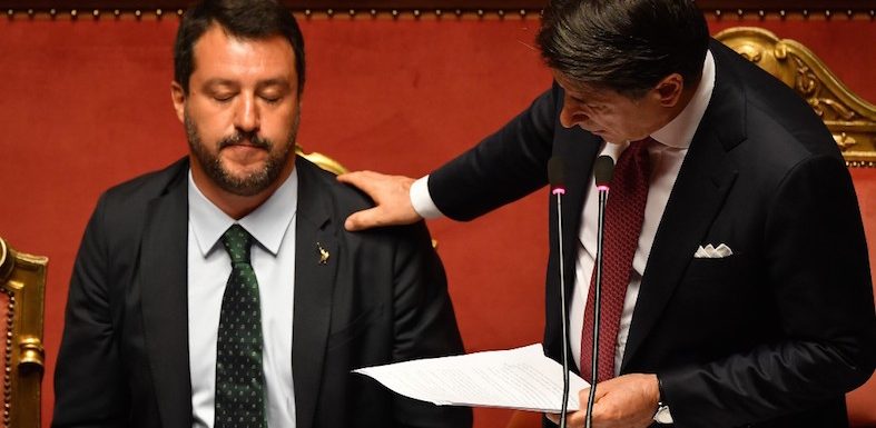 Italie : Giuseppe Conte démissionne avec fracas et se paye Matteo Salvini