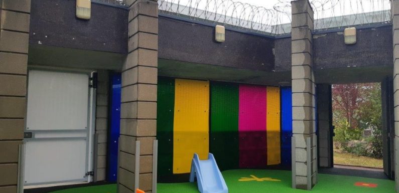 À Fleury-Mérogis, la première crèche en prison de France
