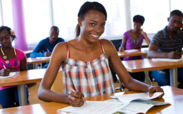 États-Unis : des étudiants font sous-traiter leurs devoirs au Kenya