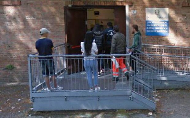 Italie : expulsé vers son pays d’origine, il revient en tant que femme