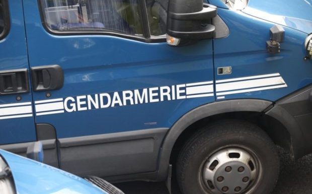 Yvelines : deux adolescents placés en foyer tentent d’empoisonner leur éducateur