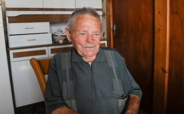 Hillion (22) : à 82 ans, un paysan à la retraite, héberge chez lui des demandeurs d’asile