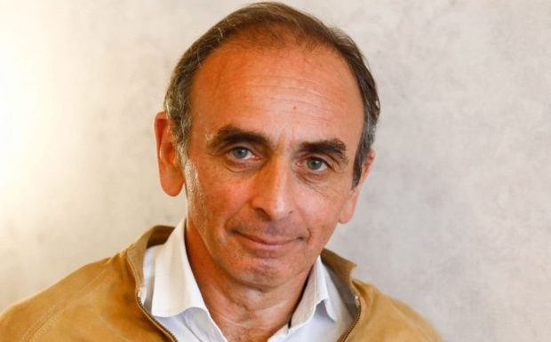 Le prochain livre de Zemmour sortira en 2021, selon son éditrice (Valeurs Actuelles)