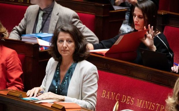 La ministre de la Santé Agnès Buzyn annonce des mesures pour faciliter le recours à l’IVG