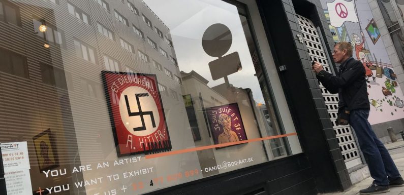 Bruxelles: un drapeau nazi transformé en œuvre d’art ne plaît pas au sein de la communauté juive