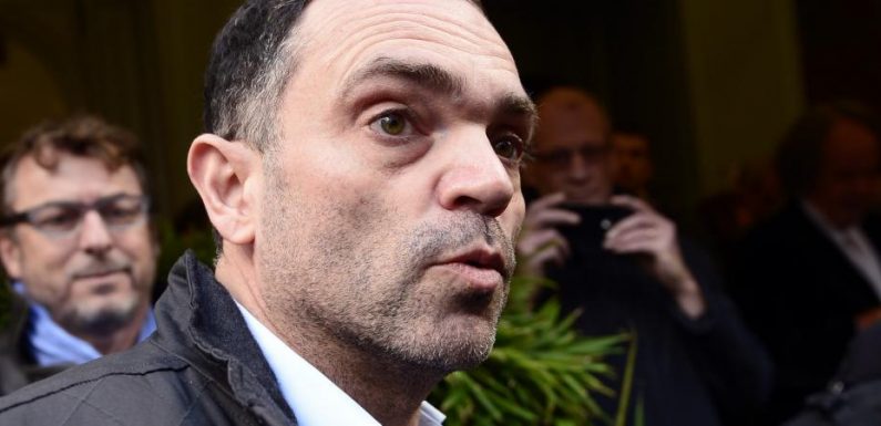 Paris Première met fin à l’émission de Yann Moix, après les révélations sur ses textes et dessins antisémites