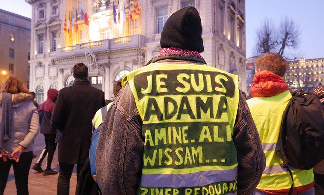 Des Gilets jaunes aux gilets rouges : le mouvement anti-taxes est devenu pro-dépenses