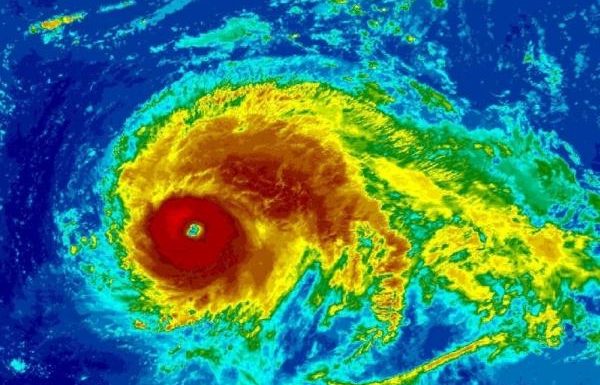 Un véritable monstre se dirige vers l’Europe