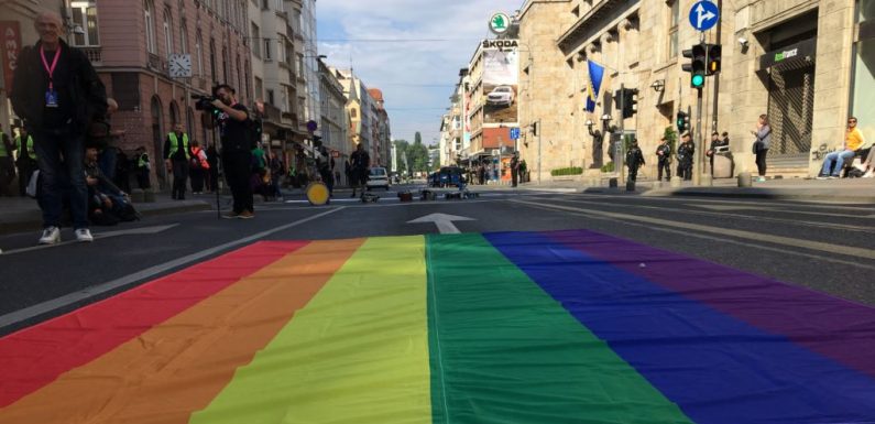 Bosnian Capital Hosts First LGBT Parade Amid Heavy Police Presence