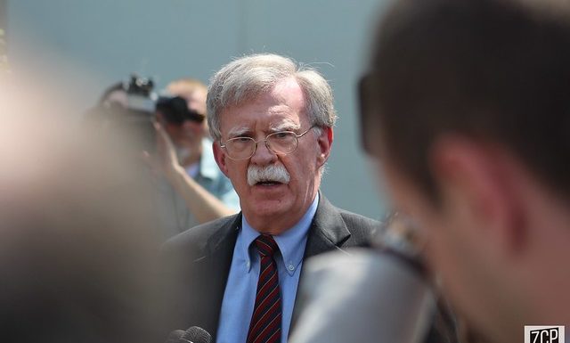 Donald Trump limoge John Bolton : un revers pour les néoconservateurs ?