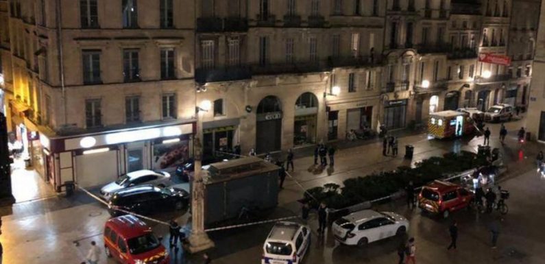 Un jeune homme de 24 ans poignardé à mort pour une cigarette