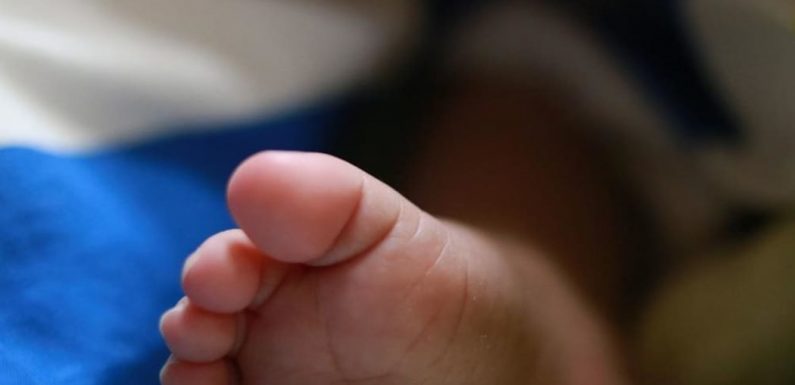 Une femme dans le coma depuis 117 jours donne naissance à une petite fille