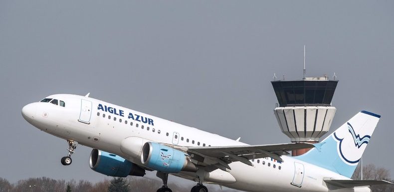 Aigle Azur, deuxième plus ancienne compagnie aérienne française, menacée de disparaître