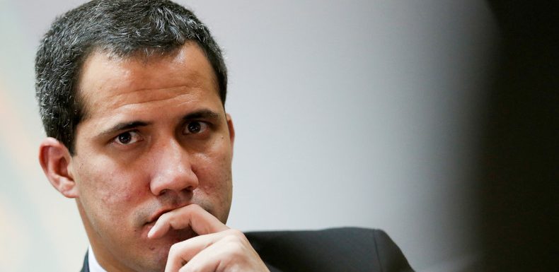 Venezuela : Nicolas Maduro exhorte la justice à poursuivre Juan Guaido pour «trahison»