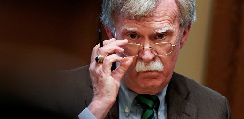 Que pense Moscou du limogeage du «faucon» américain John Bolton ?
