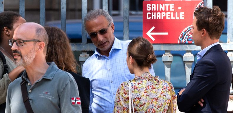 Ramadan : la justice autorise la sortie du livre malgré la mention du nom d’une de ses accusatrices