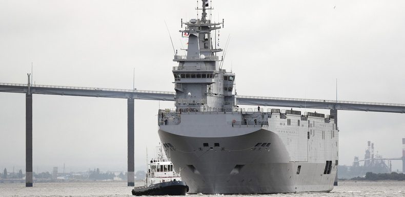 Annulation de la vente de Mistral par Paris: la Russie va fabriquer ses porte-hélicoptères en Crimée