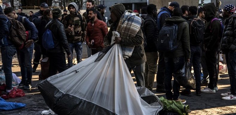 60% des Français voient les migrants comme une menace, selon un sondage Ipsos