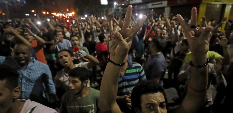 Egypte: manifestation place Tahrir au Caire pour réclamer le départ d’Abdel Fattah al-Sissi (VIDEOS)