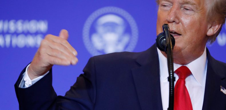 Trump suspend par décret le permis d&rsquo;entrée américain aux autorités de l&rsquo;Iran et du Venezuela