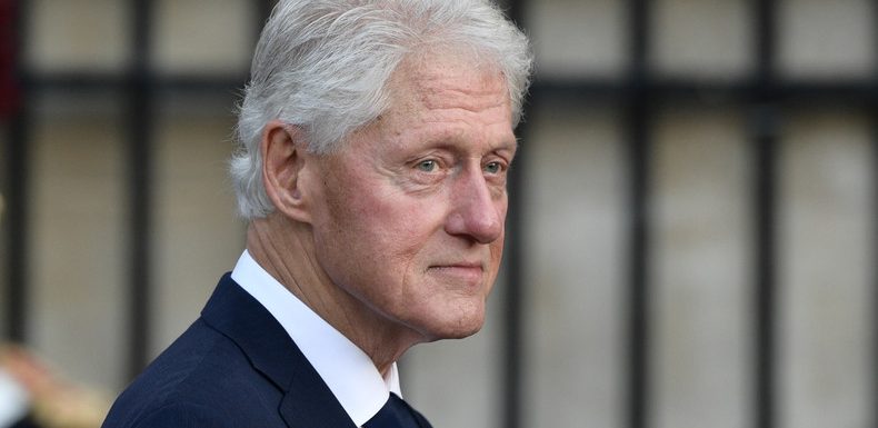 Bill Clinton souligne le rôle de Jacques Chirac dans la dialogue entre Occident et Russie