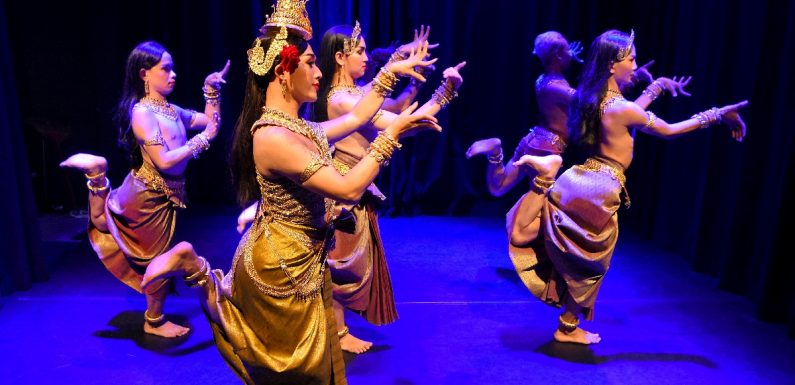 Au Cambodge, des danseurs gay réinventent l’art millénaire de l’Apsara