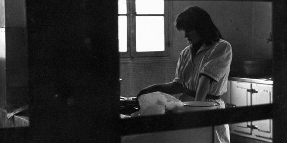 « Vagabondes, voleuses, vicieuses » : « Être une fille dans les années 1950, c’était vite être une “mauvaise fille” »