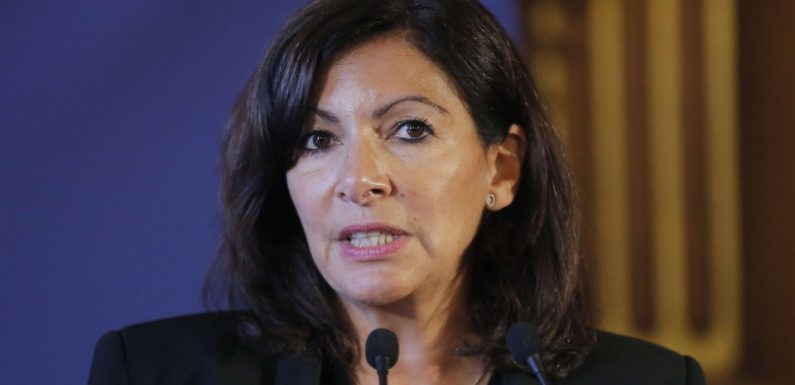 Saleté à Paris: Anne Hidalgo appelle les Parisiens à se prendre en charge