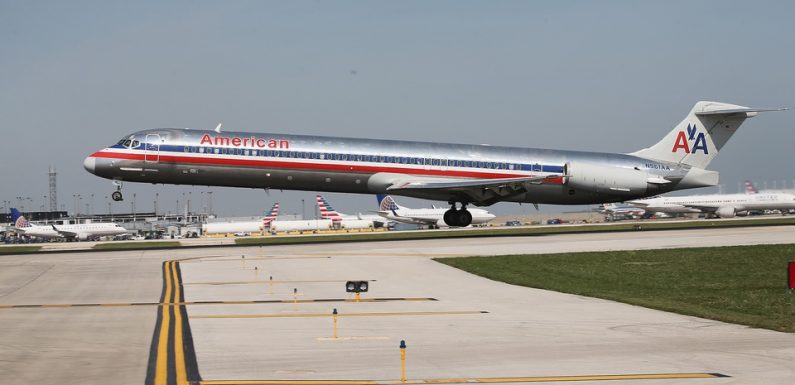 Etats-Unis : Un mécanicien d’American Airlines jugé pour avoir saboté un avion