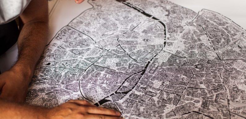Paris : Après Lyon, l’illustratrice Emilie Ettori croque la capitale vue du ciel