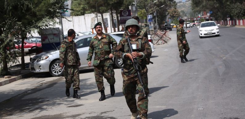 Afghanistan: Trump annonce qu’il met fin aux négociations avec les talibans