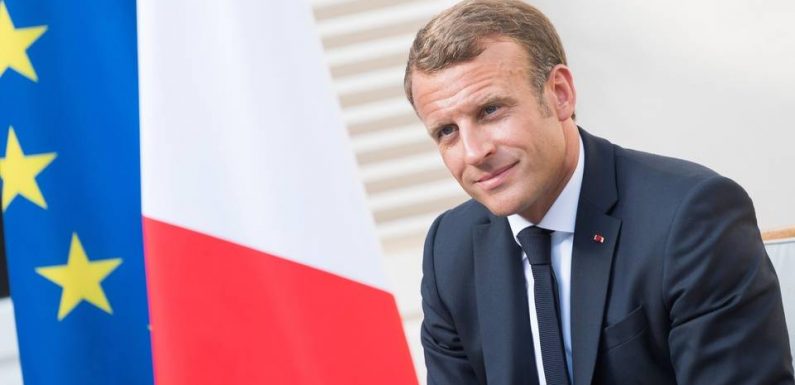 Grenelle des violences conjugales: Emmanuel Macron rend visite au 3919 pour entendre des victimes