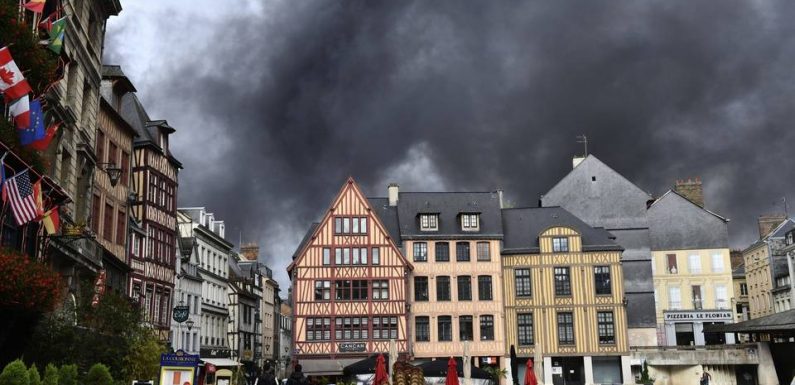 Incendie de l’usine Lubrizol à Rouen : Des galettes d’hydrocarbures retrouvées sur la Seine
