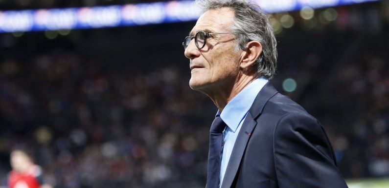 Coupe du monde de rugby : « Je suis derrière le XV de France », assure Guy Novès, qui prépare un livre