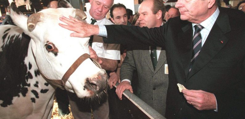 Les infos immanquables du jour : Dernières chansons pour Jacques Chirac, incendie monstre et aliments dégoûtants