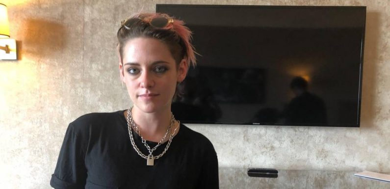 Kristen Stewart : « Les réseaux sociaux permettent de ne pas rester seul dans son coin »