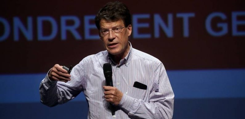 Convention de la droite : Anti-Greta, « esprit libre »… Laurent Alexandre, le transhumaniste libéral qui séduit les conservateurs et le RN