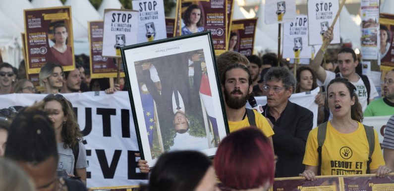 Vienne : Le maire juge «démesurées» les critiques après le prêt d’un portrait de Macron