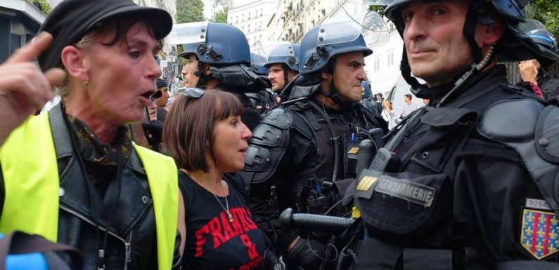 PODCAST. « Minute Papillon ! » : Des manifs, du patrimoine et des prétendants à la Mairie de Paris fans du PSG