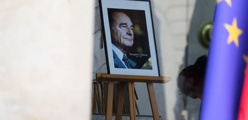 Pourquoi l’hommage à Jacques Chirac dans les écoles hérisse certains enseignants