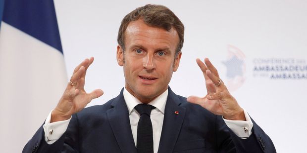 Immigration, Gilets jaunes, municipales…Ce qu’a dit Macron aux parlementaires de la majorité