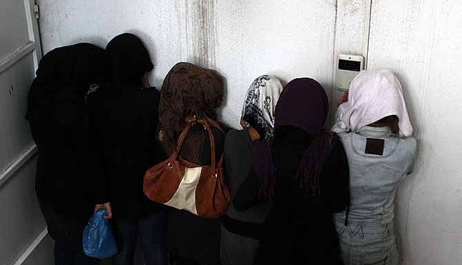 L’Iran arrête 68 jeunes dans des fêtes mixtes