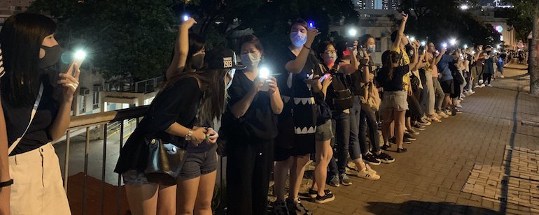 Hong Kong : une première manifestation politique de chrétiens